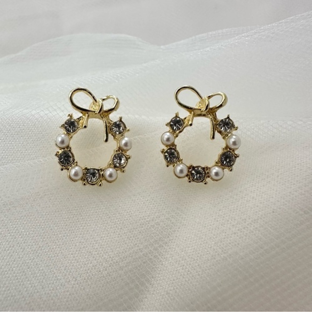 Gold and Pearl Bow Earrings